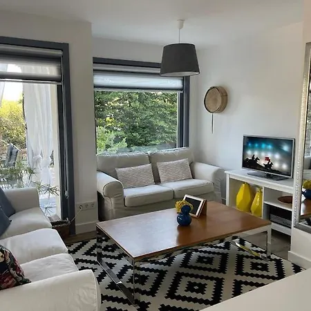 Tuerkbuekue Menegic Evi Apartment *